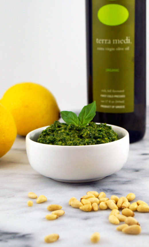 Basic-Pine-Nut-Pesto-3