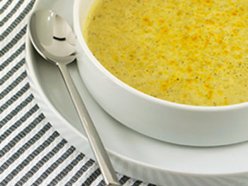 Paleo Cheesy Broccoli Soup